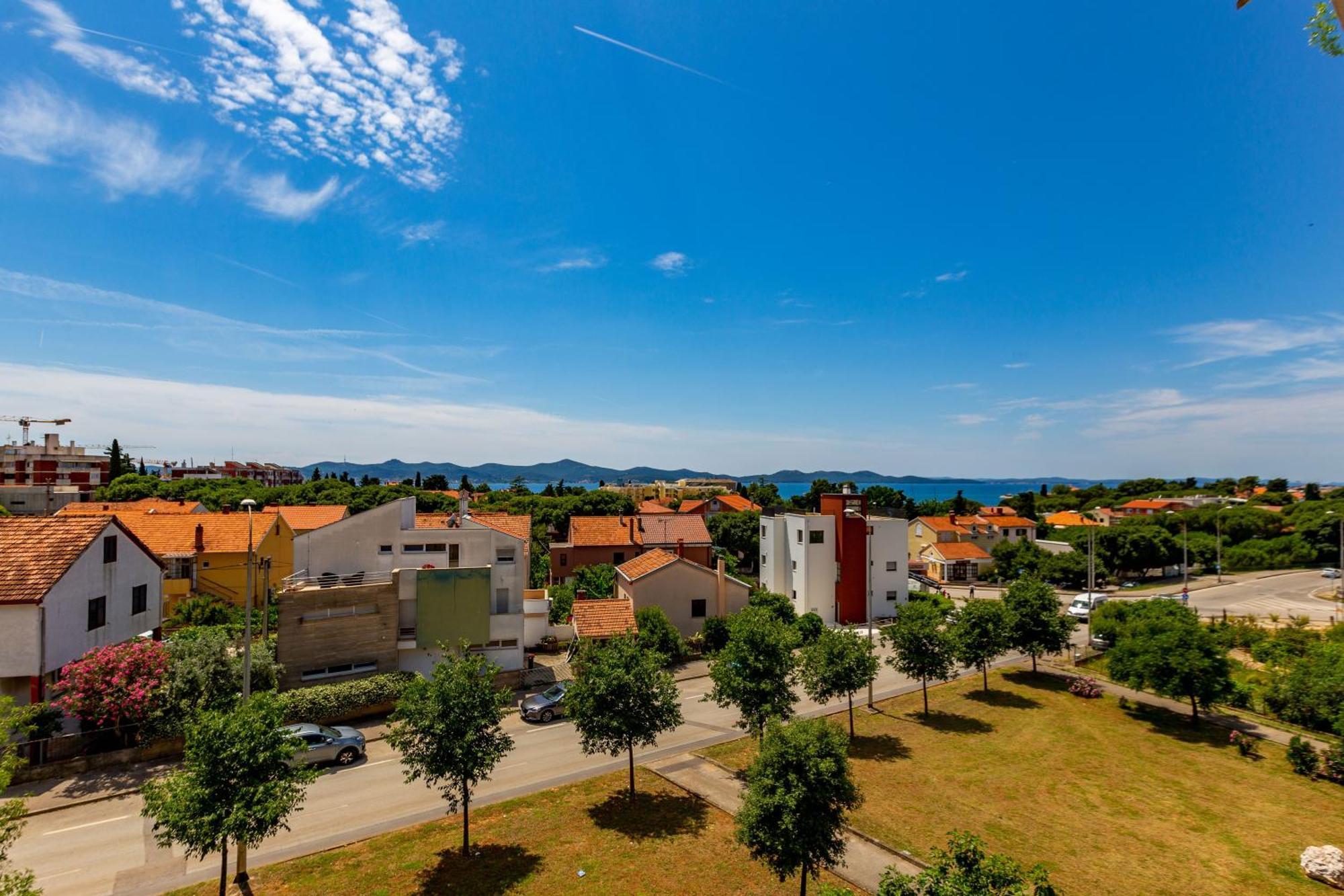 Apolon 2Bdr Apartment With Balcony Zadar Zewnętrze zdjęcie